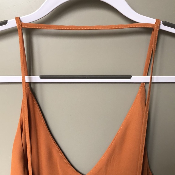 Lulu’s Open Back Tank - Picture 5 of 7